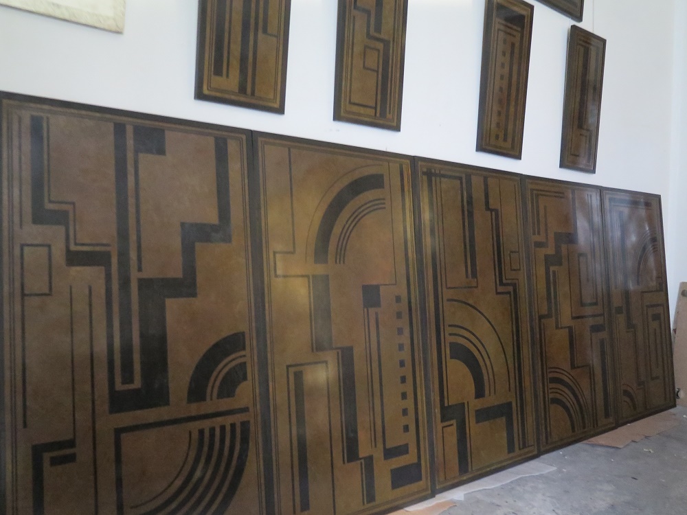 Créations originales: Plaques de laiton oxydées et cirées